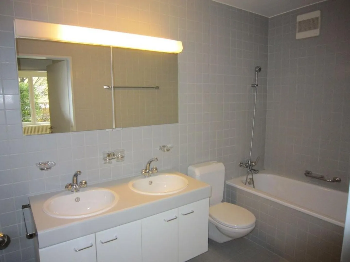 Appartamento 3 stanze, piano rialzato destro - Foto 3 di 7
