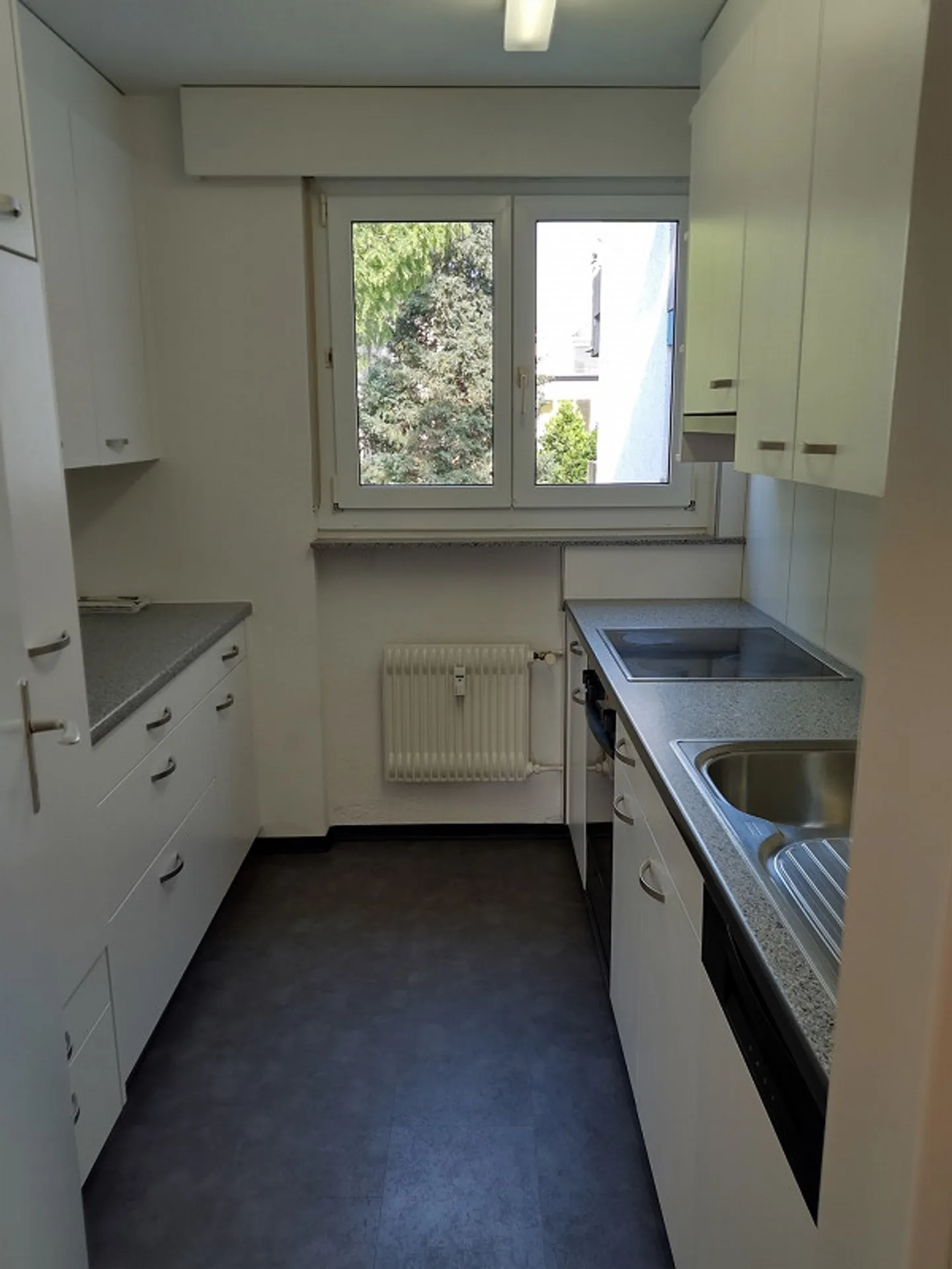 Gemütliche Wohnung mit Balkon - Foto 3 von 8