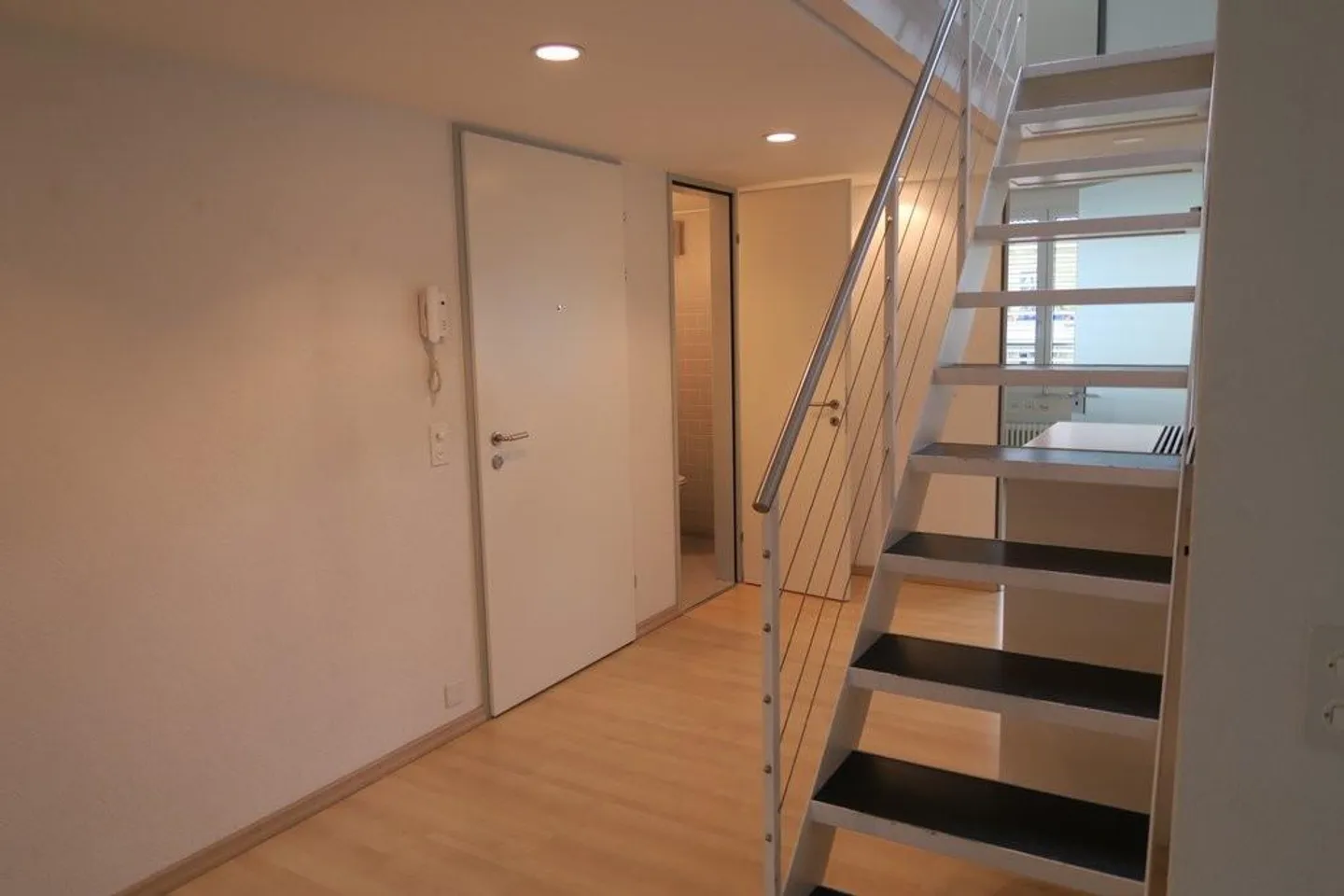 Il tuo nuovo appartamento o spazio ufficio nel quartiere di Weissenbühl! - Foto 5 di 9
