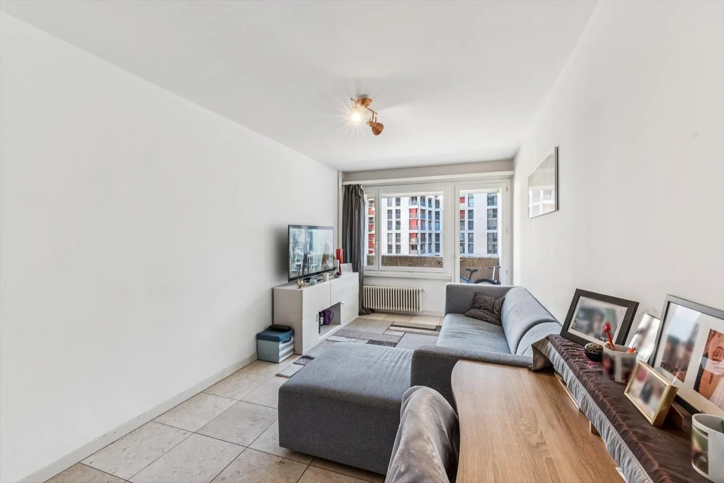 EXKLUSIV - Geräumige 4-Zimmer-Wohnung mit Balkon - Foto 4 von 12