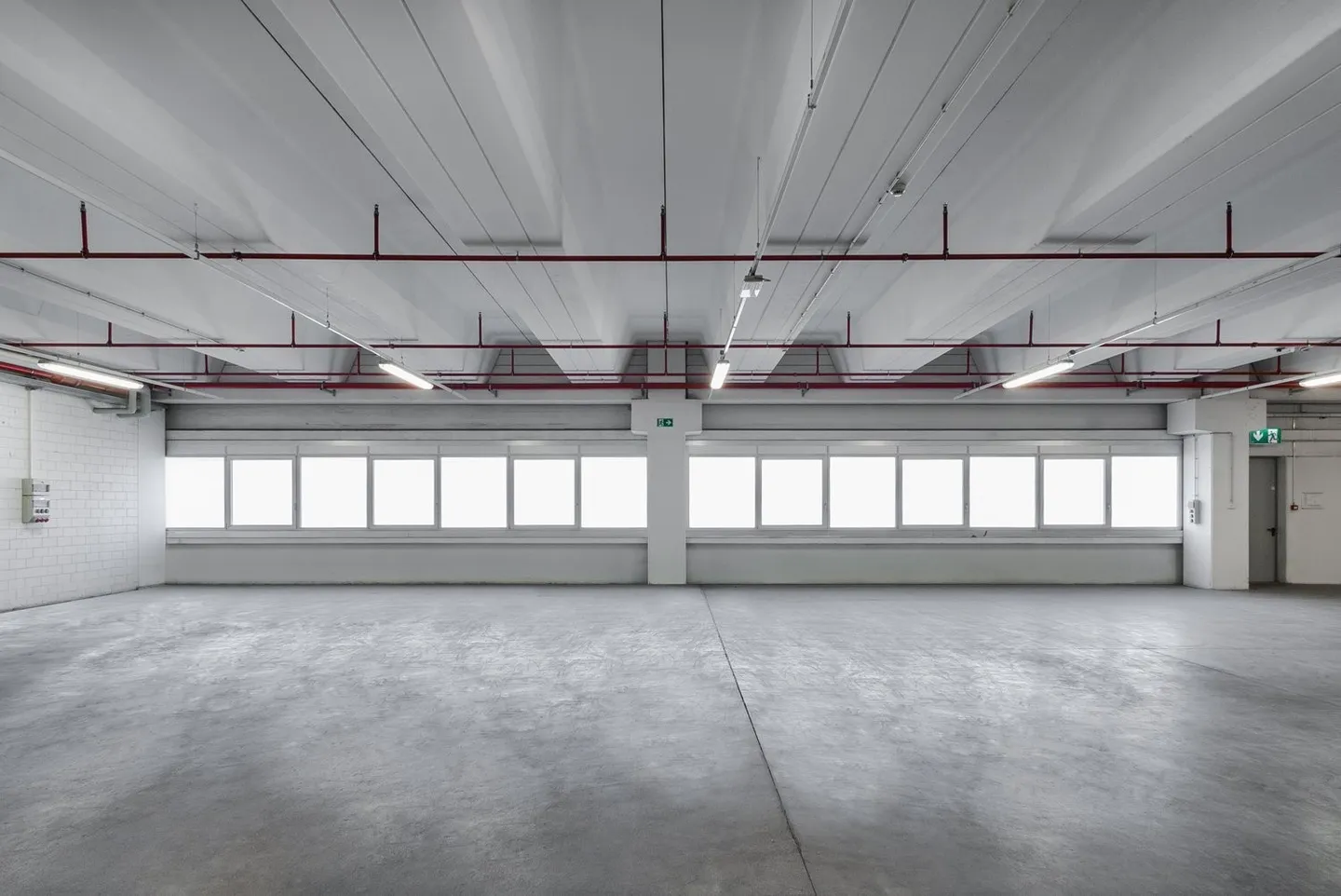 CADENAZZO -  Ampio magazzino/laboratorio di 3'260 mq in affitto a Cadenazzo. - Foto 9 di 24