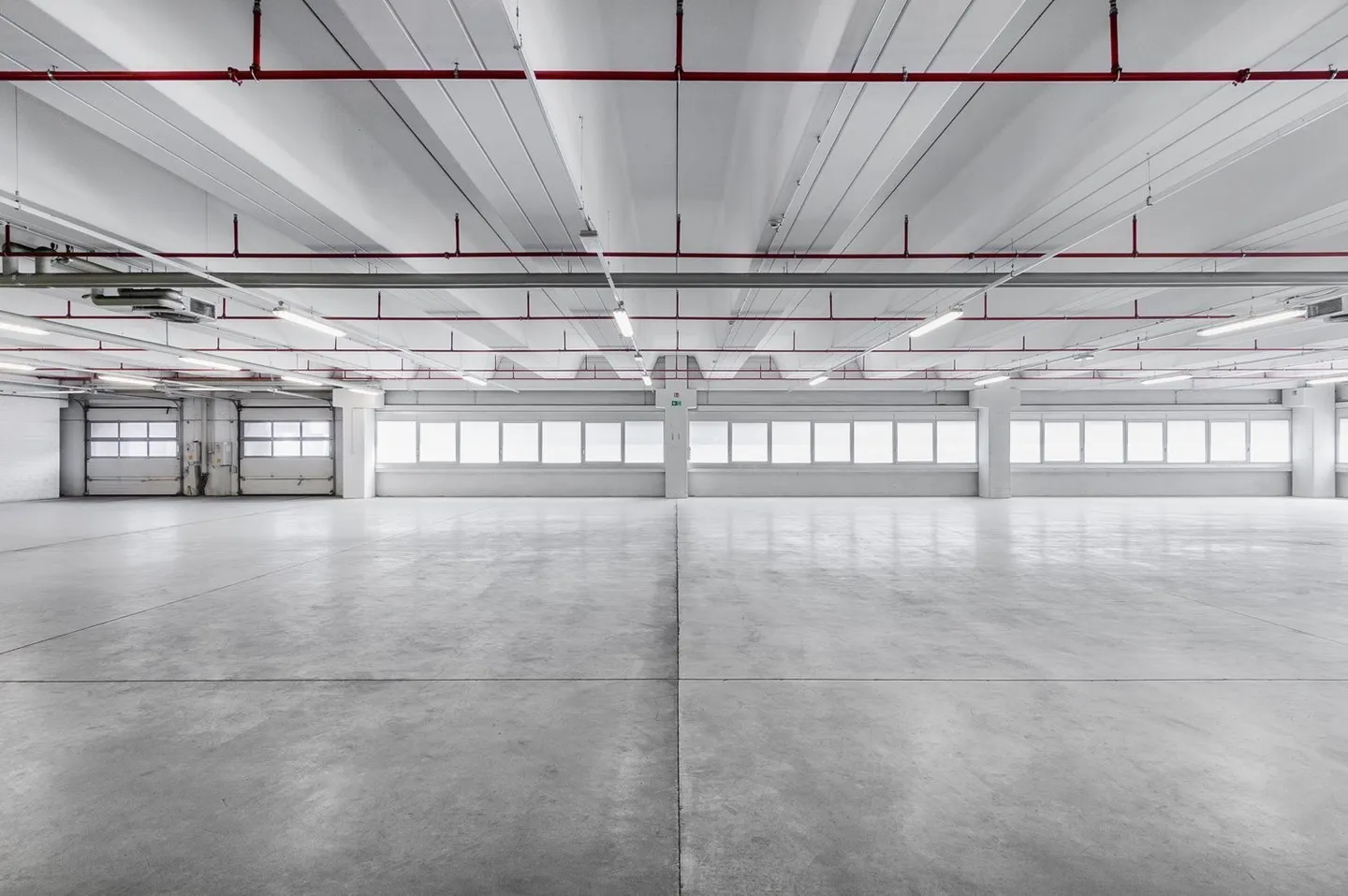 CADENAZZO -  Ampio magazzino/laboratorio di 3'260 mq in affitto a Cadenazzo. - Foto 15 di 24