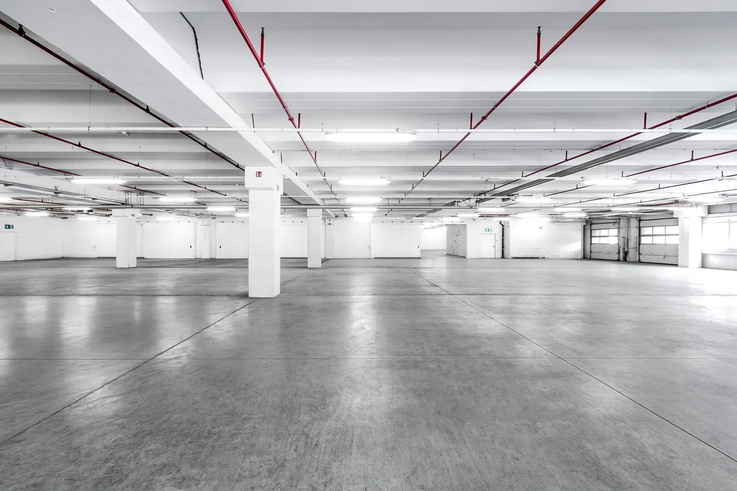 CADENAZZO -  Ampio magazzino/laboratorio di 3'260 mq in affitto a Cadenazzo. - Foto 17 di 24