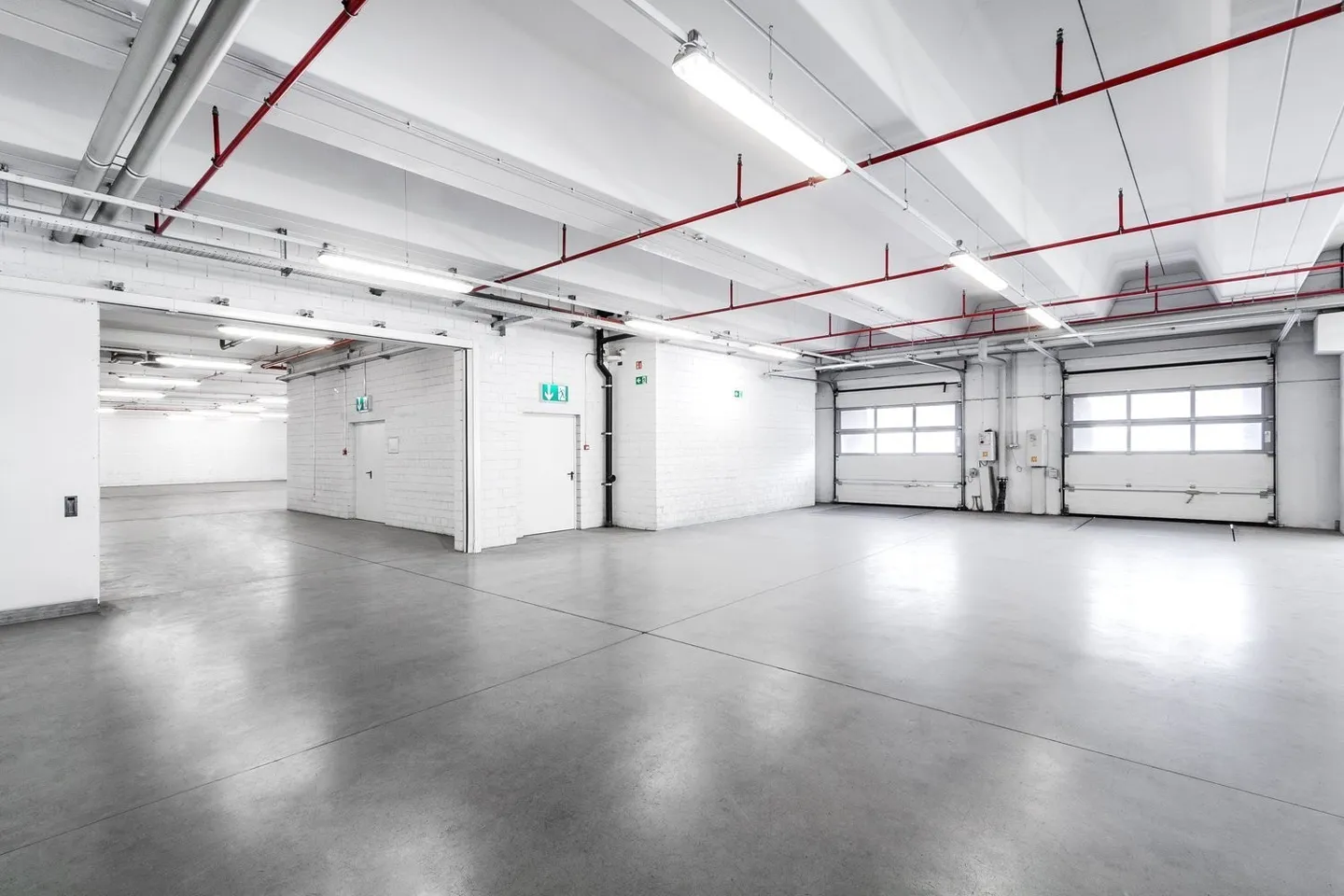 CADENAZZO -  Ampio magazzino/laboratorio di 3'260 mq in affitto a Cadenazzo. - Foto 19 di 24