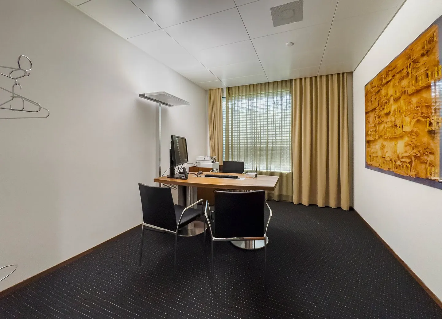 Edificio commerciale e per uffici centrale - Foto 5 di 9