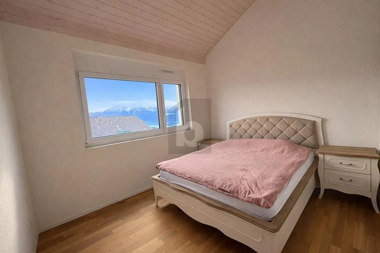 Villa 4.5 Zimmer - Foto 5 von 6