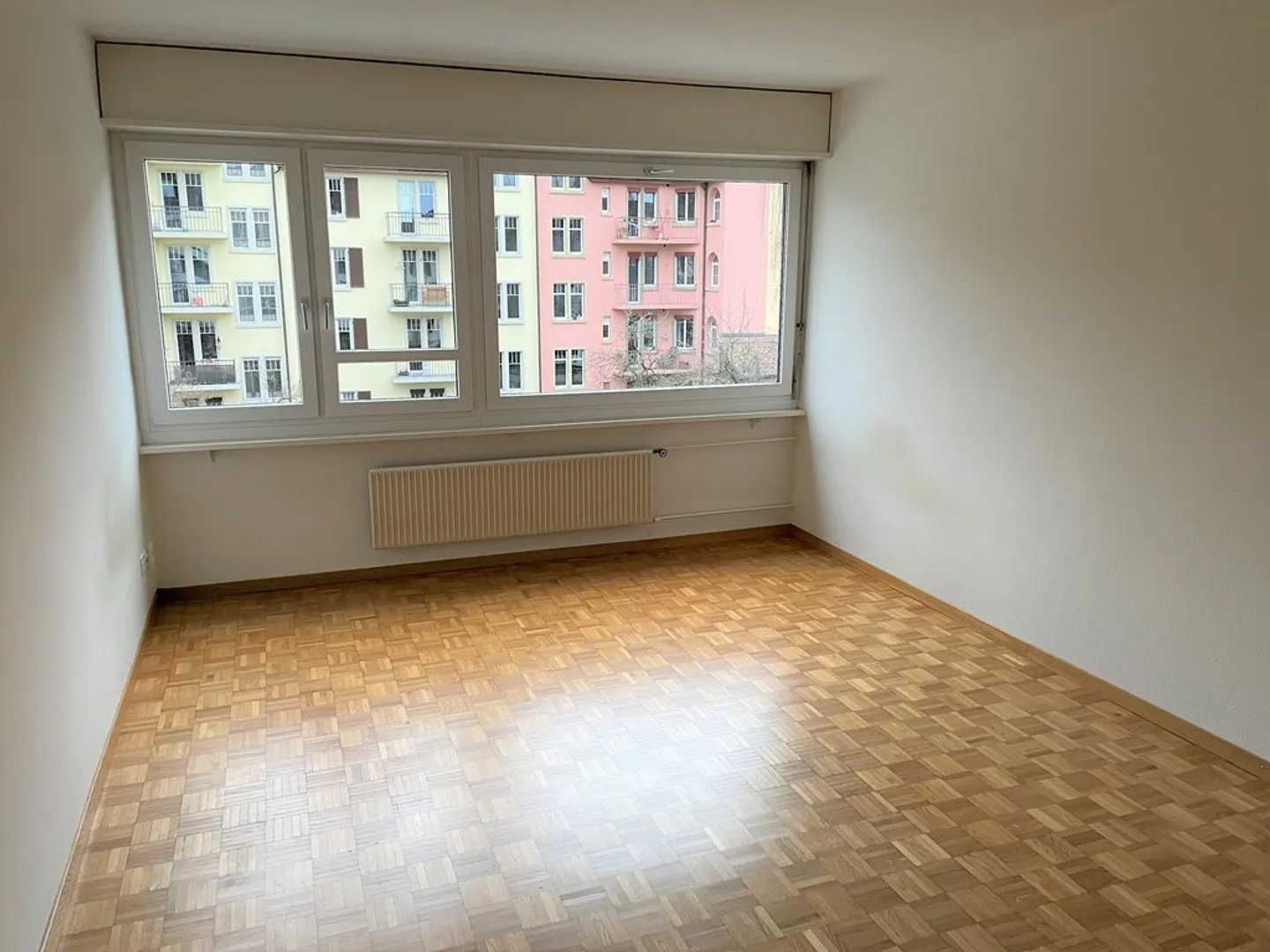 Moderno appartamento singolo in affitto vicino al centro città - Foto 2 di 5