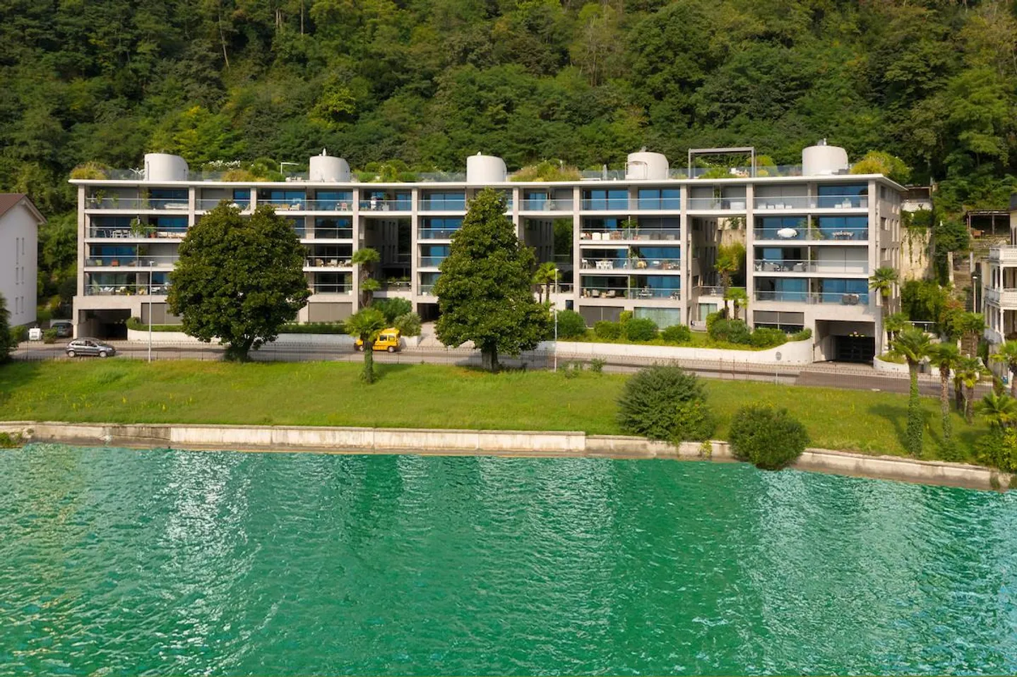 Appartamento raffinato con vista sul lago, perfetto come casa vacanze - Foto 2 di 19