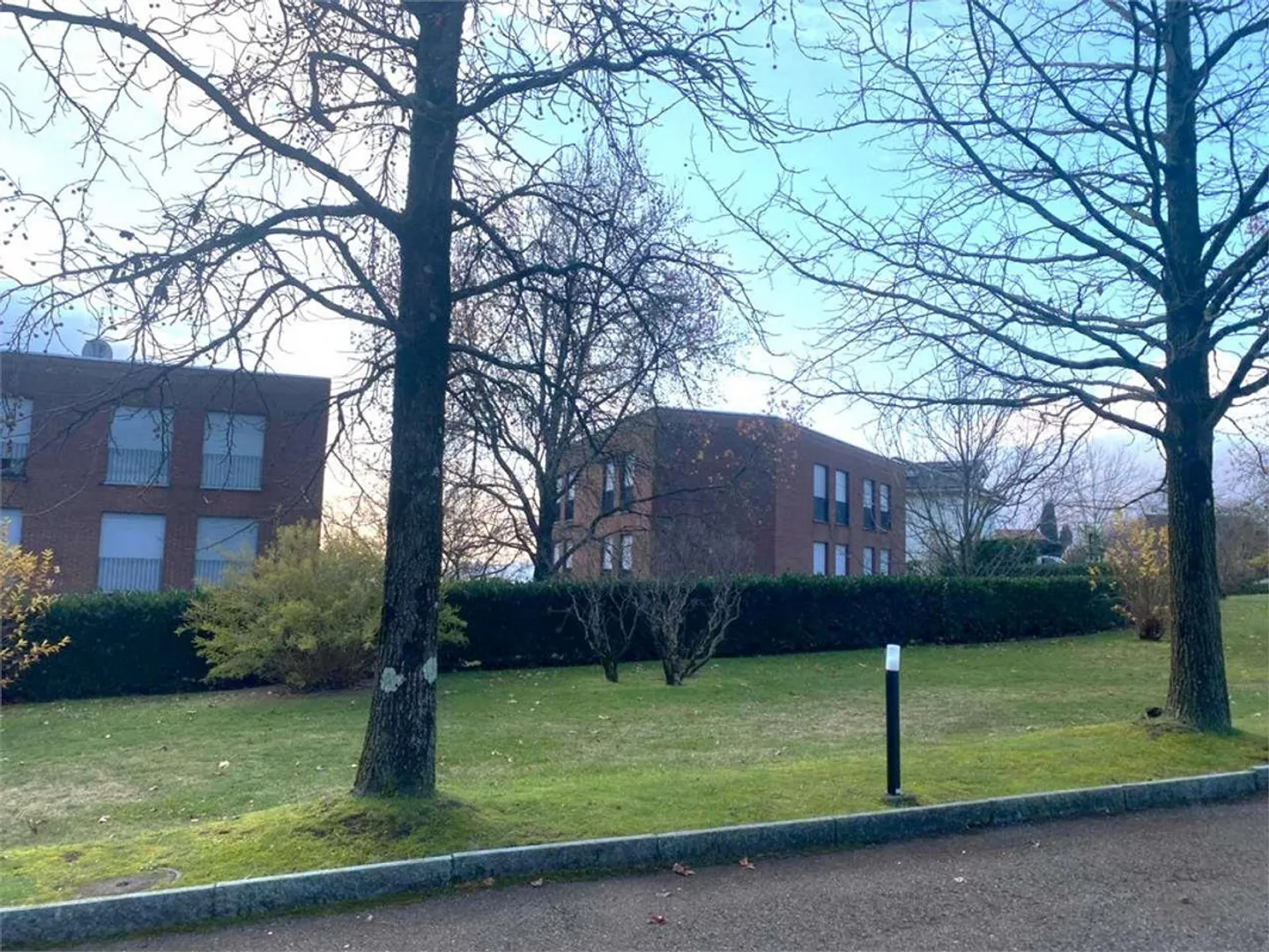 Appartamento moderno a Rovio - Foto 1 di 13