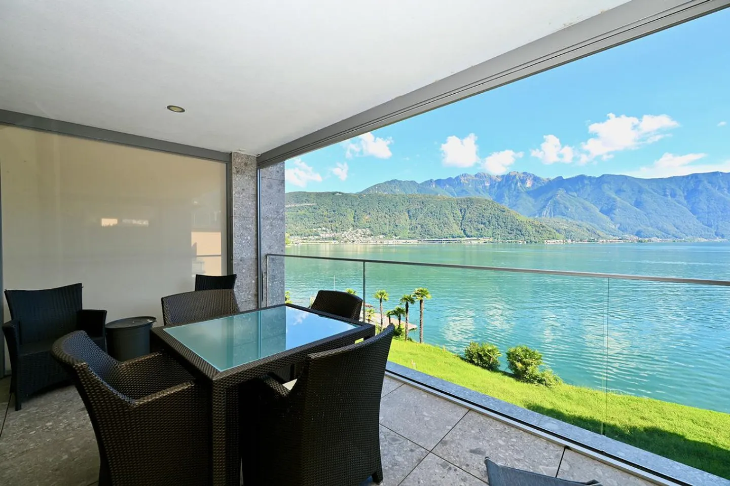 Appartamento raffinato con vista sul lago, perfetto come casa vacanze - Foto 4 di 19