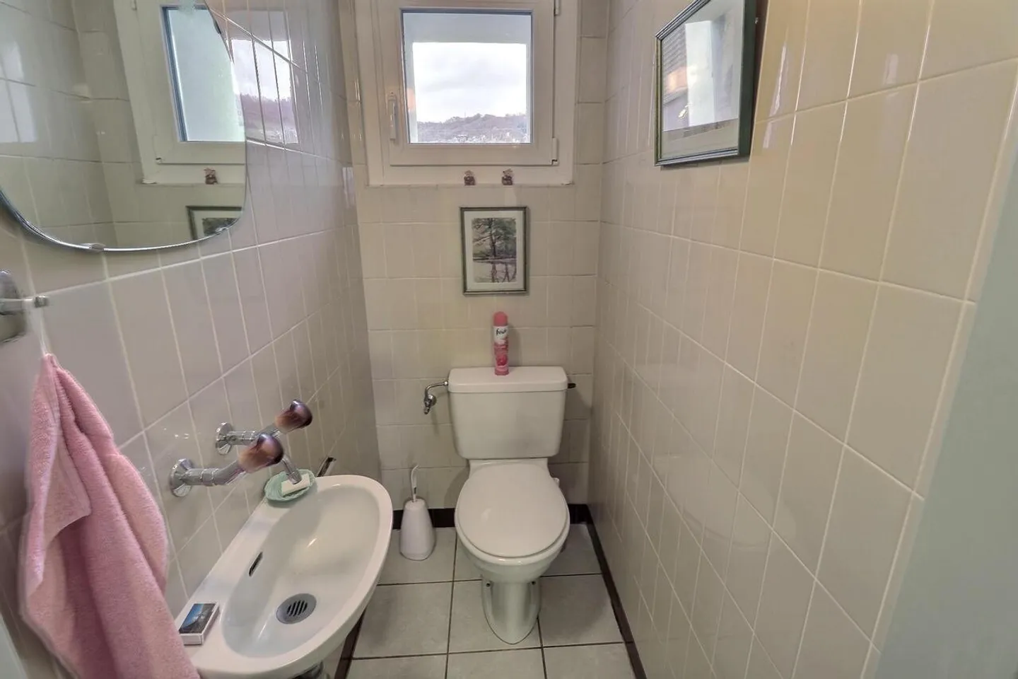 Charming apartment in occupied life annuity without rent, ideally located in Mont-sur-Rolle - Photo 12 of 13