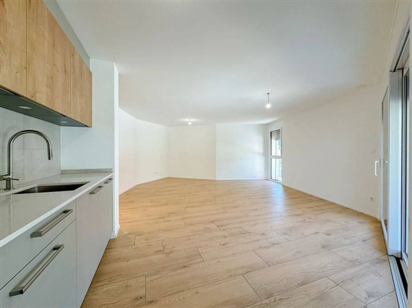 «Neue 2.5 Zimmer-Eigentumswohnung mit Balkon
Pernod-Kampagne, Los B7» - Foto 5 von 13