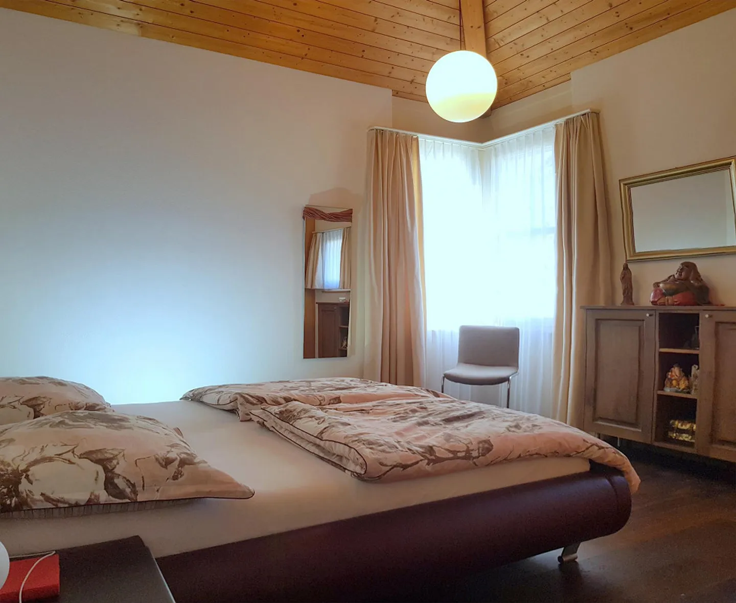 NEUER PREIS! Modernes 6.5-Zimmer-Einfamilienhaus mit Einliegerbüro - Foto 4 von 9