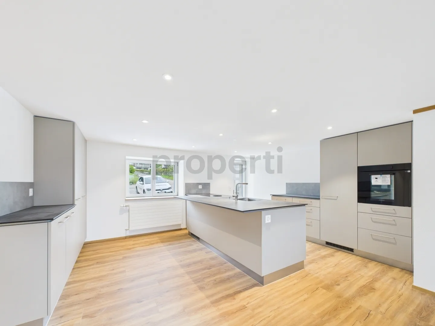 Cozy Single-Family Home in the Heart of Dettighofen, Canton TG - Photo 2 of 11