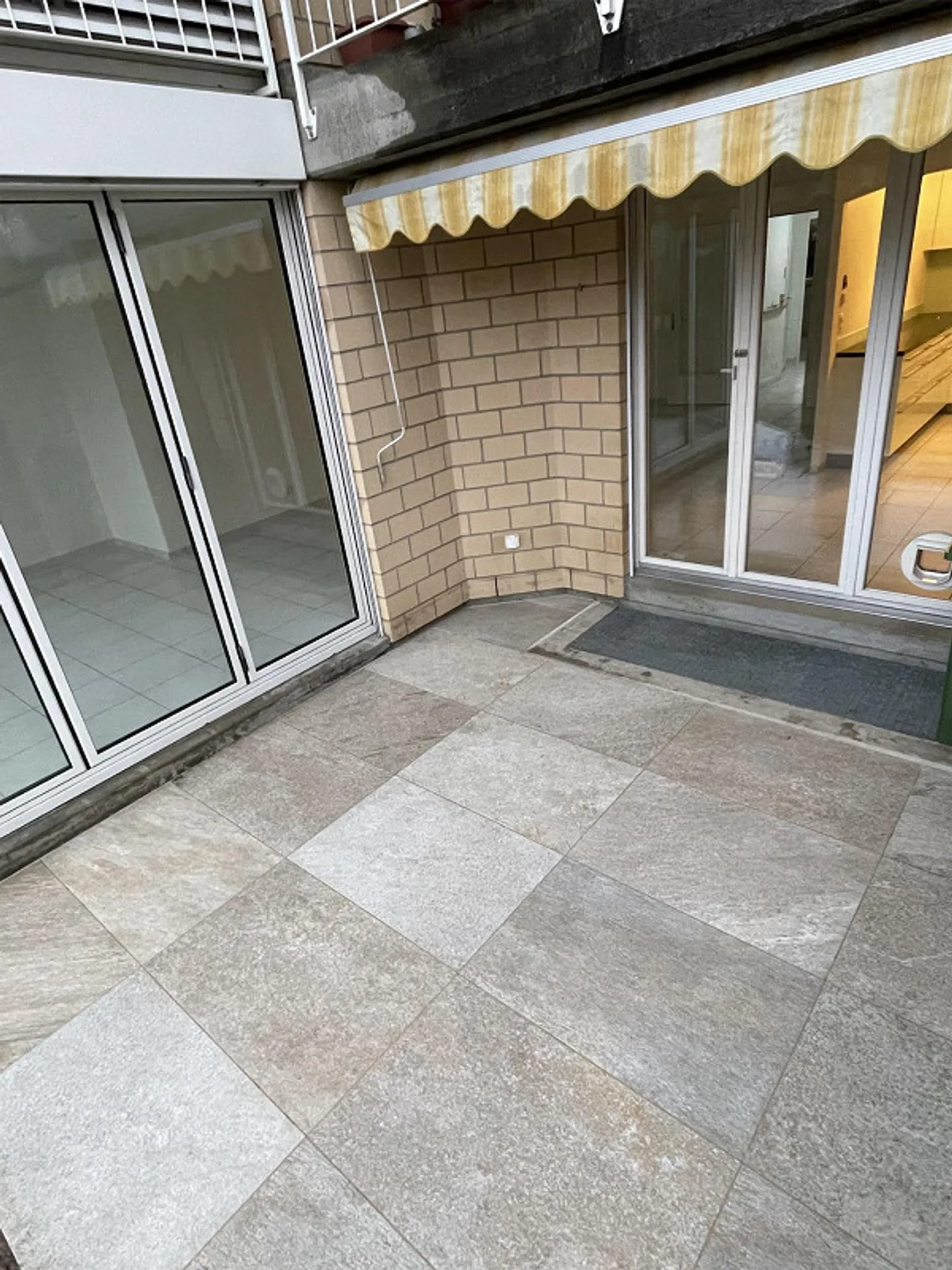 Light-Filled 3.5 Room Garden Apartment - Photo 10 of 11