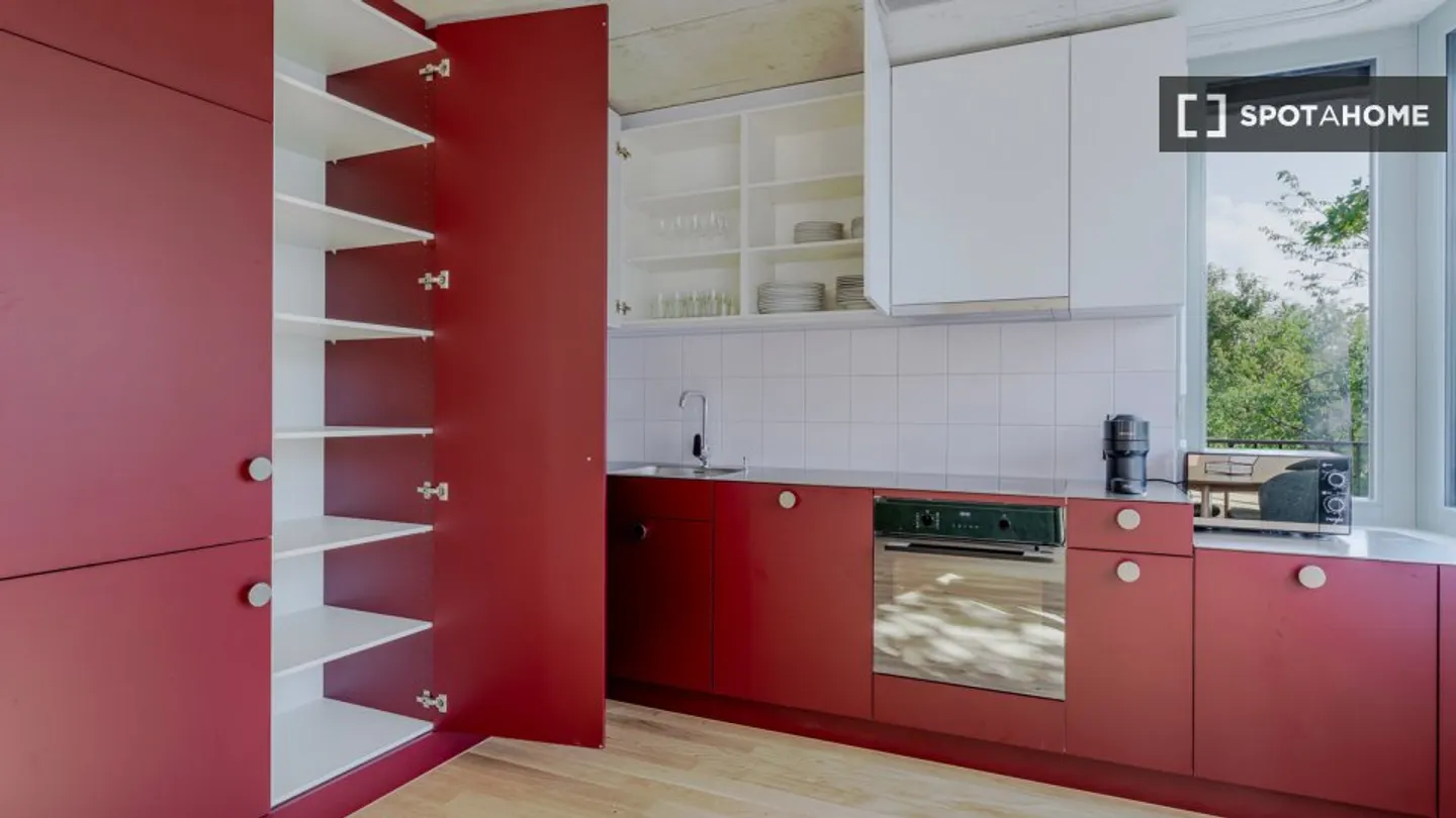 Apartment for rent - Photo 8 of 18