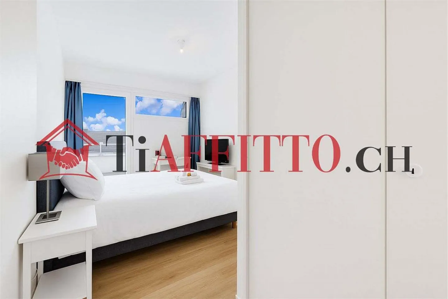 STUDIO FONCTIONNEL AVEC BALCON À MOLINO NUOVO - Photo 6 sur 7