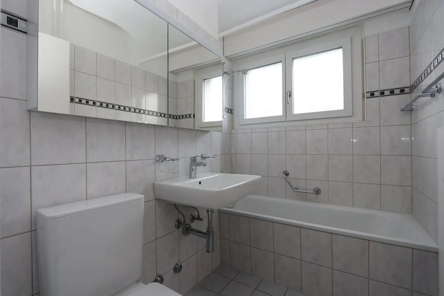 Grosszügige Wohnung mit Balkon - Foto 5 von 12