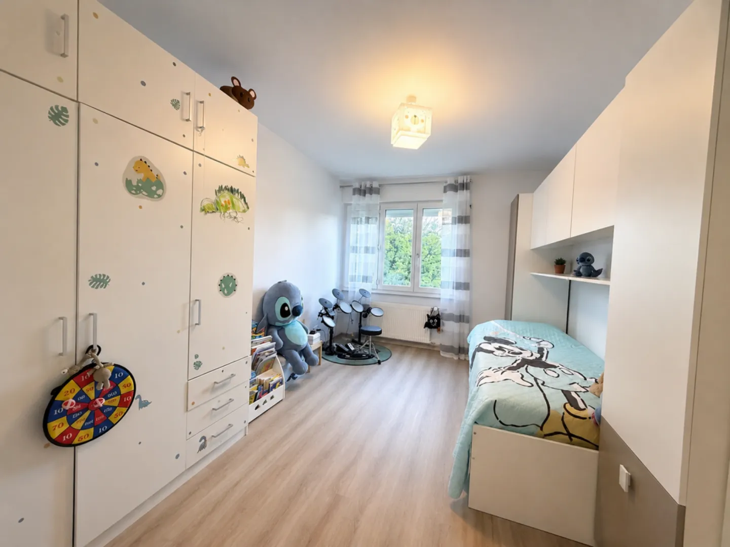 Appartamento 4.5 stanze completamente ristrutturato in una buona posizione - Foto 5 di 9