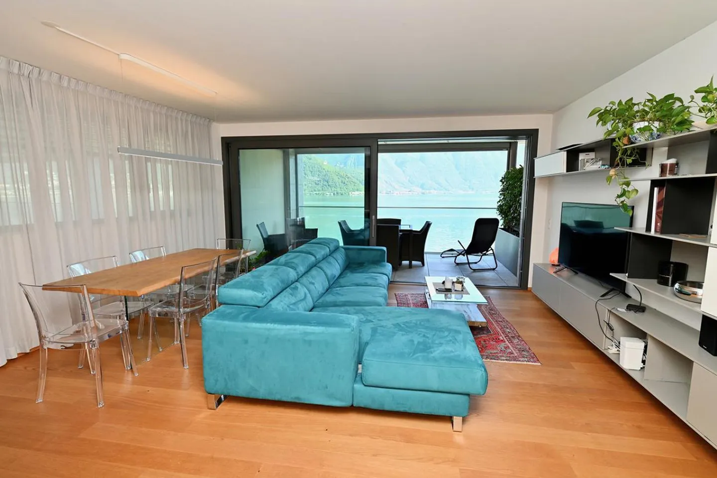 Appartamento raffinato con vista sul lago, perfetto come casa vacanze - Foto 7 di 19