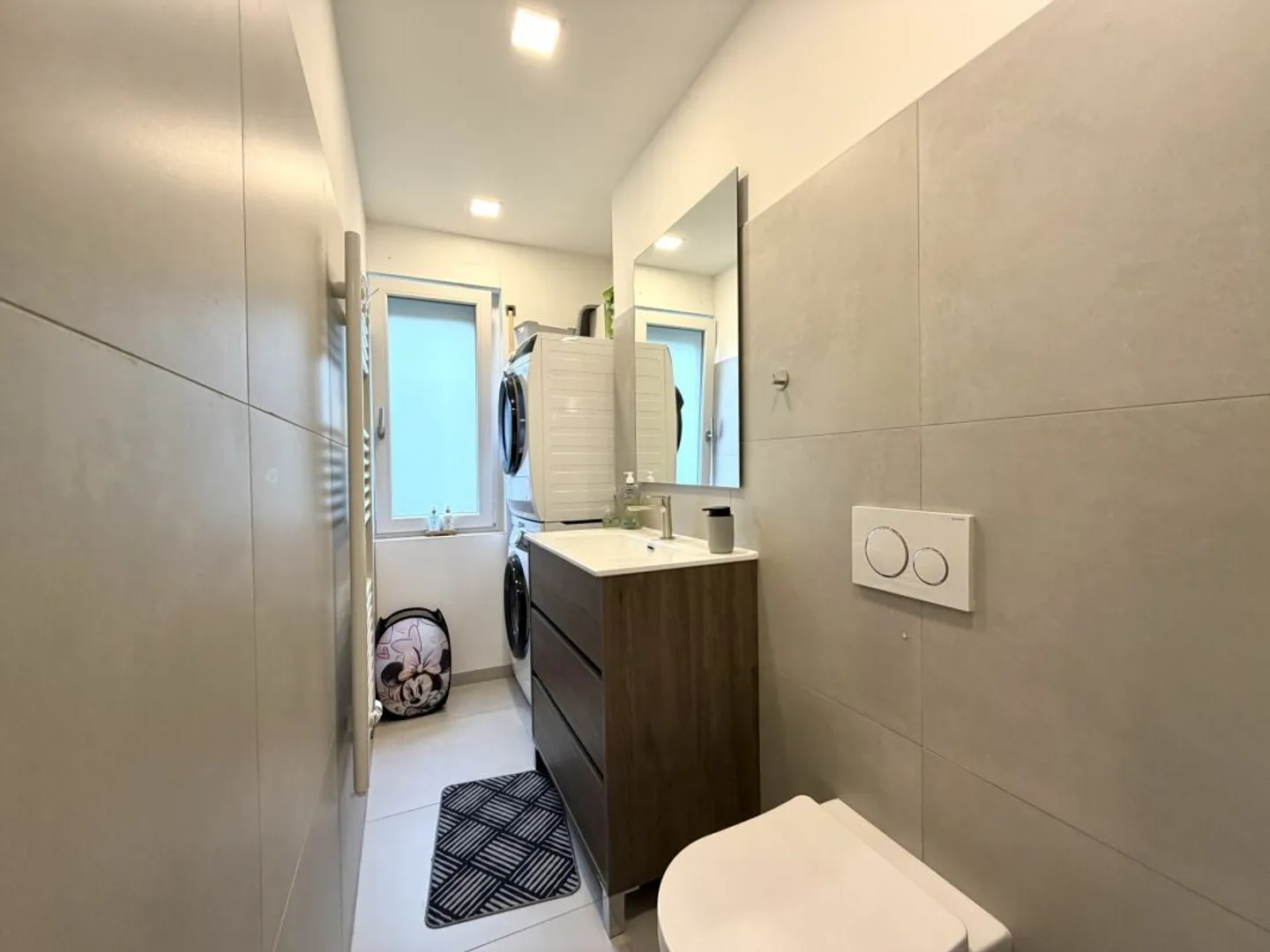 Appartamento 4.5 stanze completamente ristrutturato in una buona posizione - Foto 7 di 9
