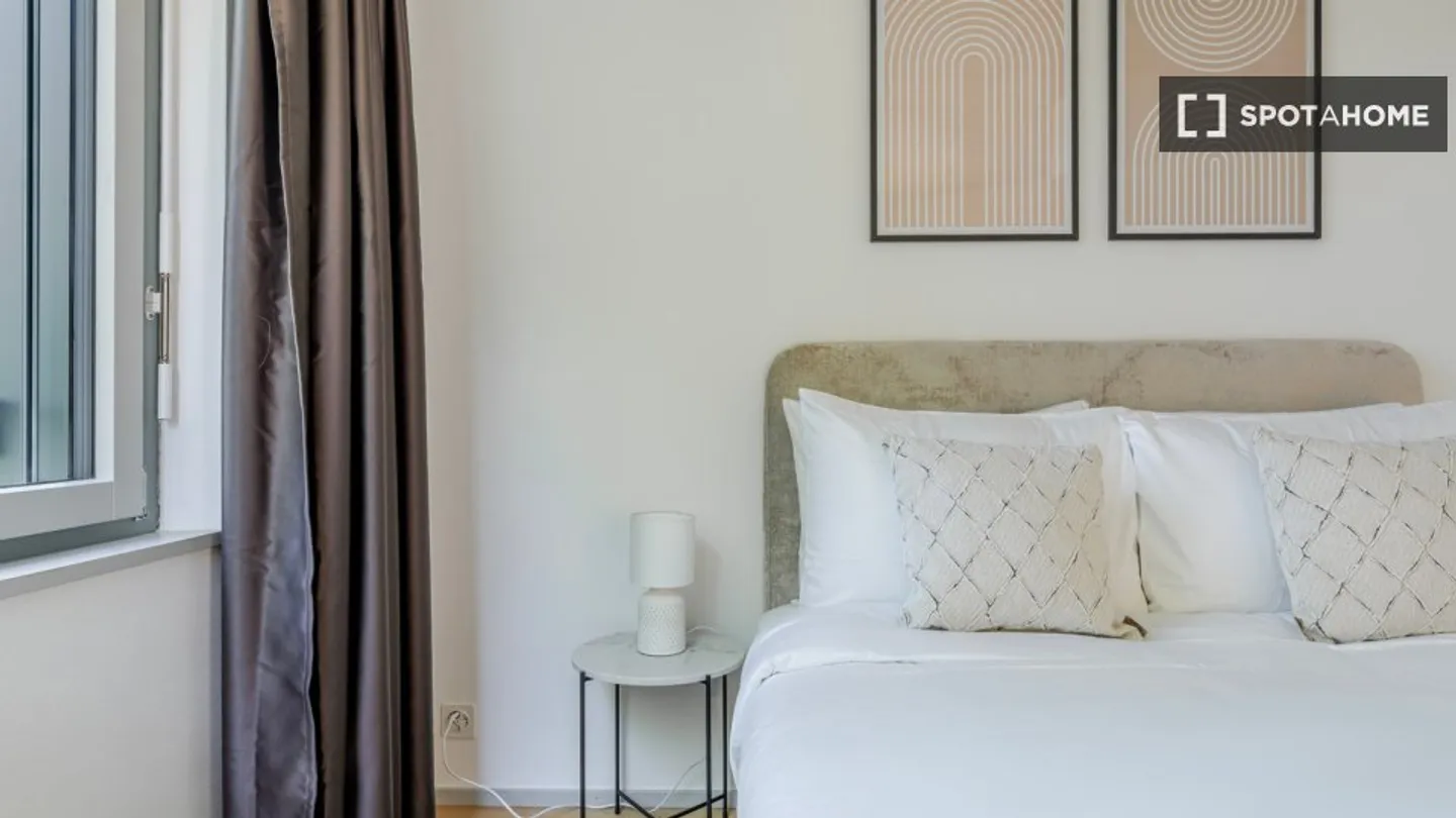 Apartment for rent - Photo 16 of 18