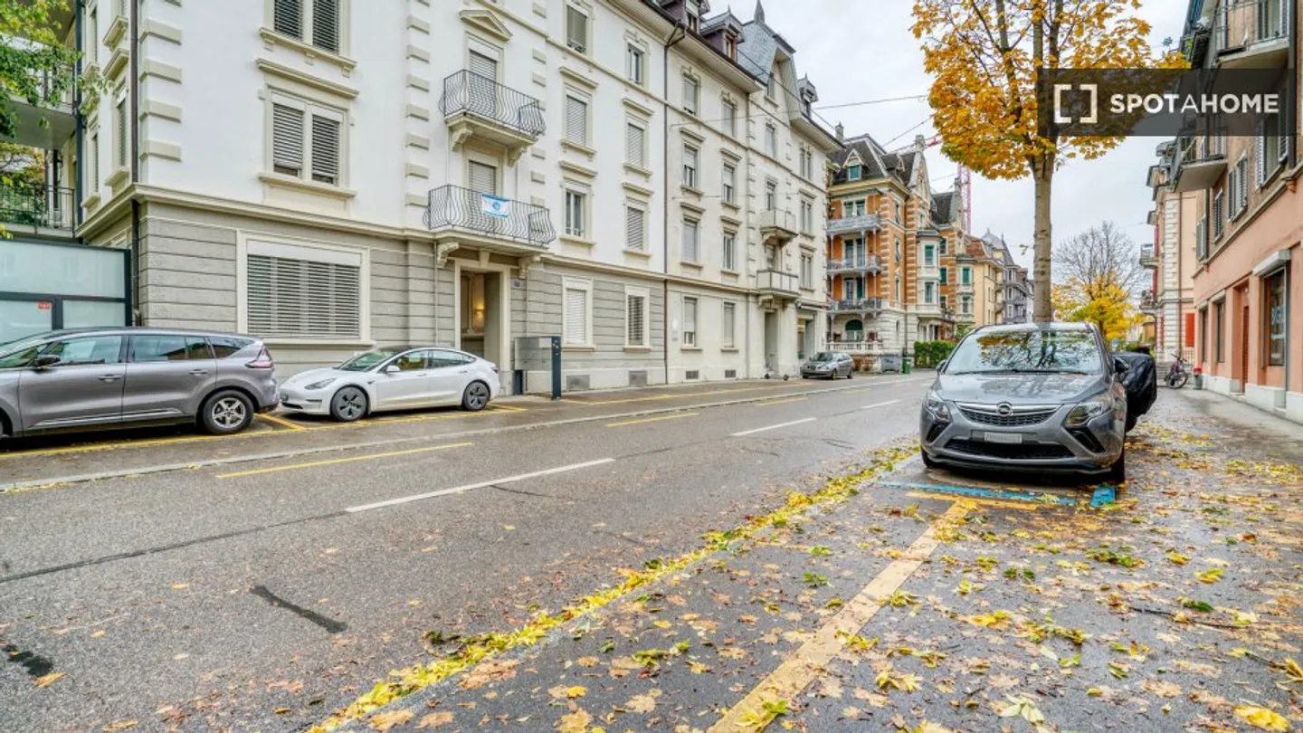 Discover, visit and rent your new home online with full confidence. - Photo 16 of 16