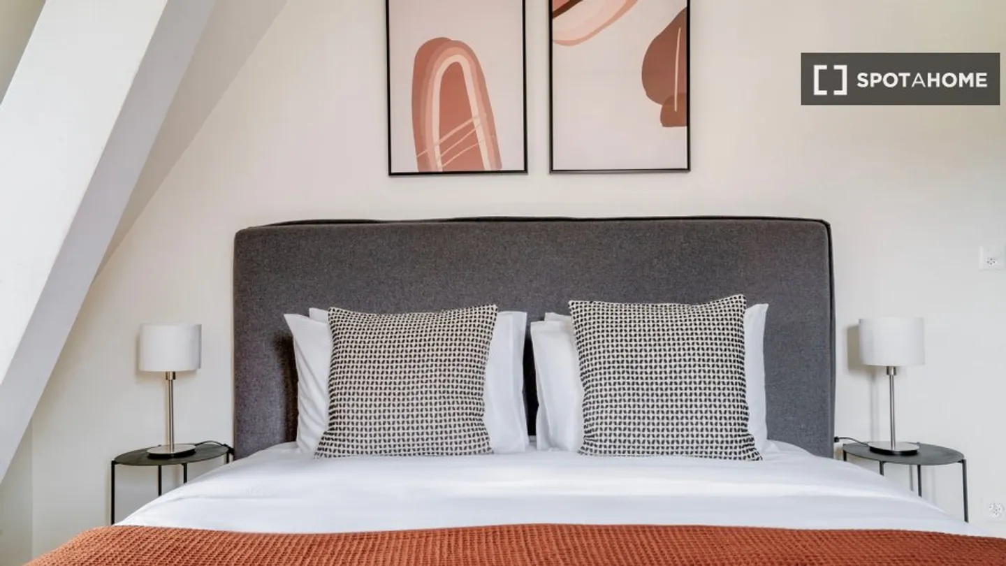 Discover, visit and rent your new home online with full confidence. - Photo 6 of 16