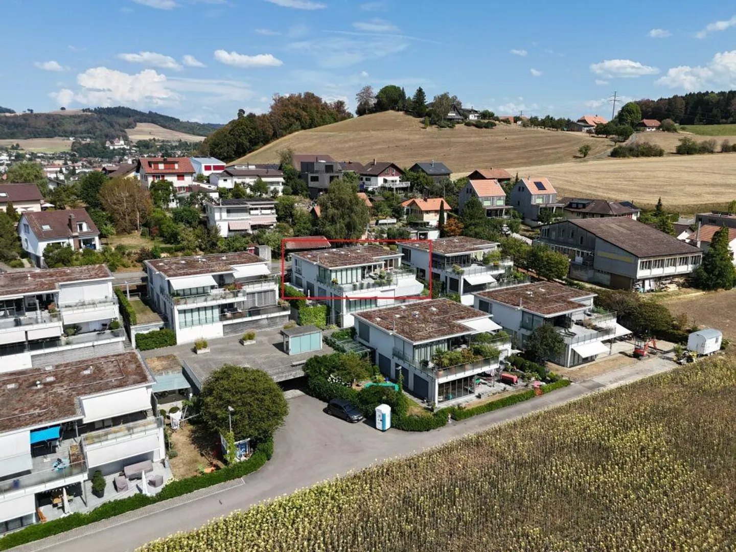 Exklusives 5½-Zimmer-Terrassenhaus mit Weitsicht - Photo 3 of 18