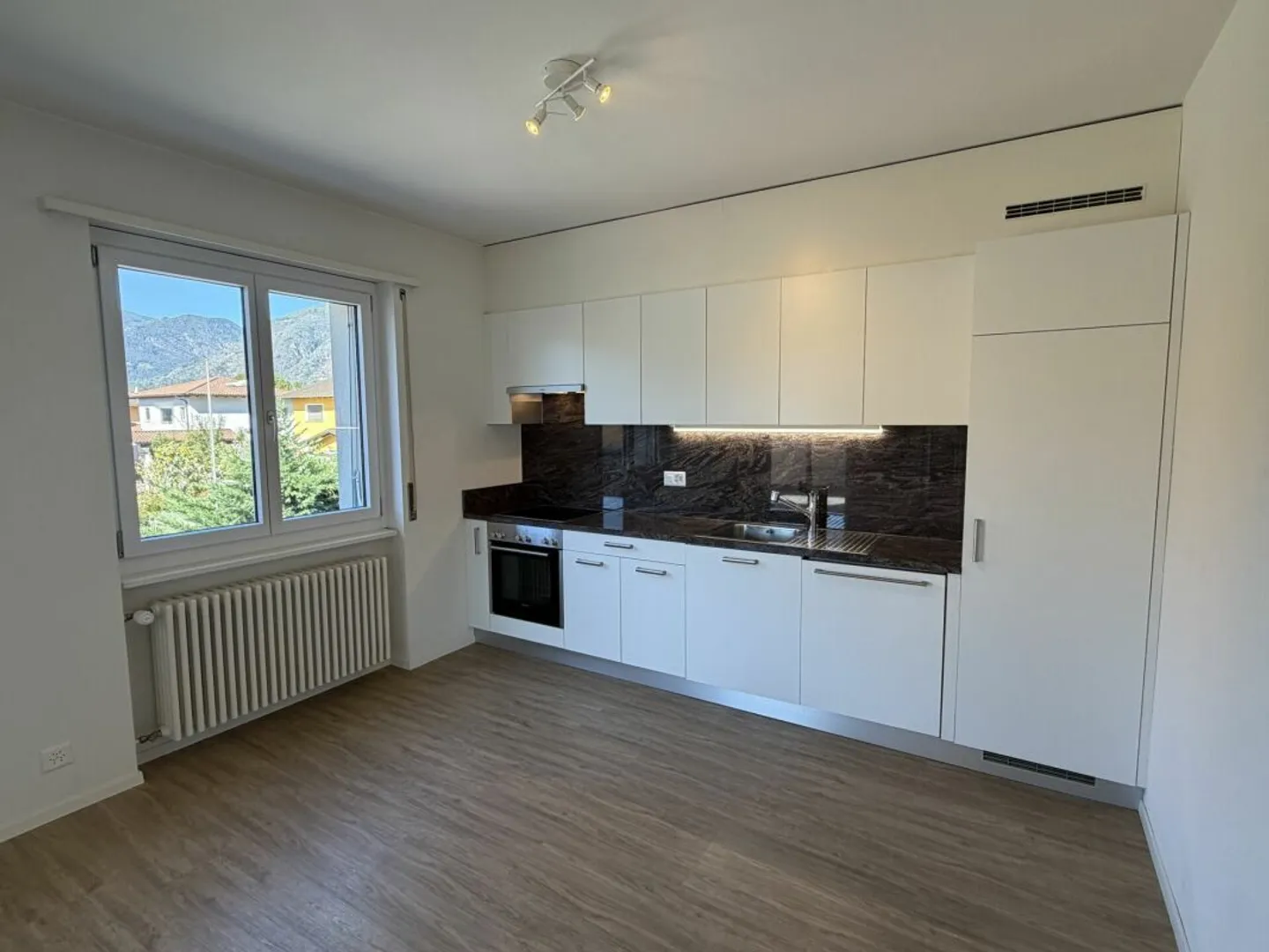 Maison jumelée en très bon état - Photo 22 sur 26