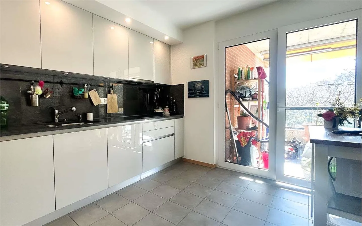 DACHGESCHOSSWOHNUNG 4,5 ZIMMER - Foto 3 von 13