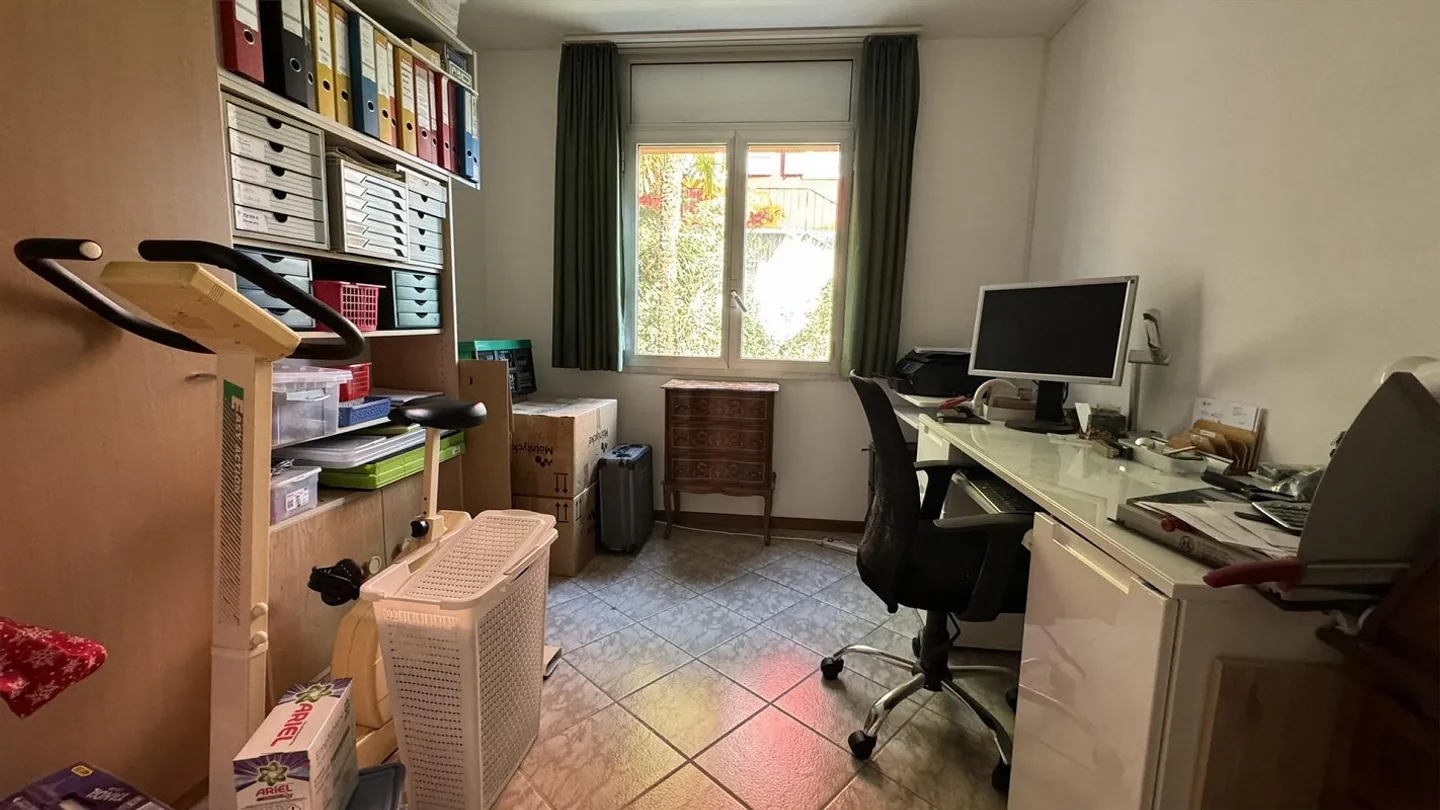 Appartement généreux 4 1/2 pièces - Photo 9 sur 10