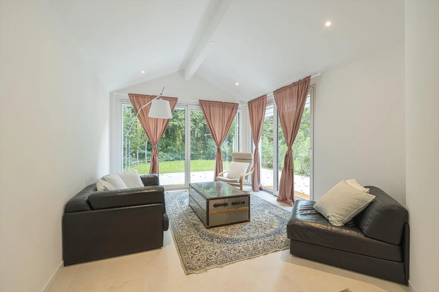 Wunderschöne 4-Zimmer-Wohnung in Versoix mit Seeblick - Foto 1 von 10