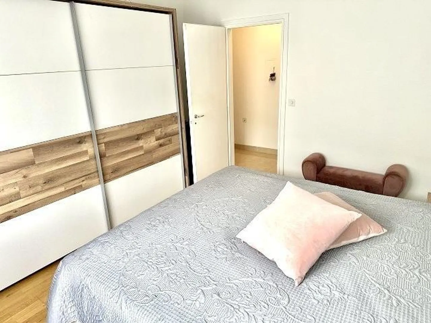 2-room apartment on the 1st floor very central, quiet, sunny with beautiful view - Photo 9 of 19