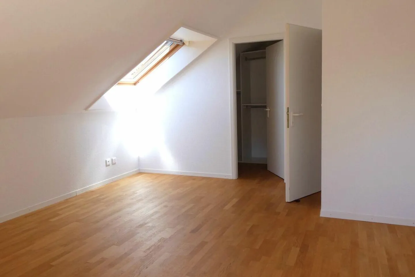 Casa unifamiliare di 5,5 stanze - Foto 7 di 12