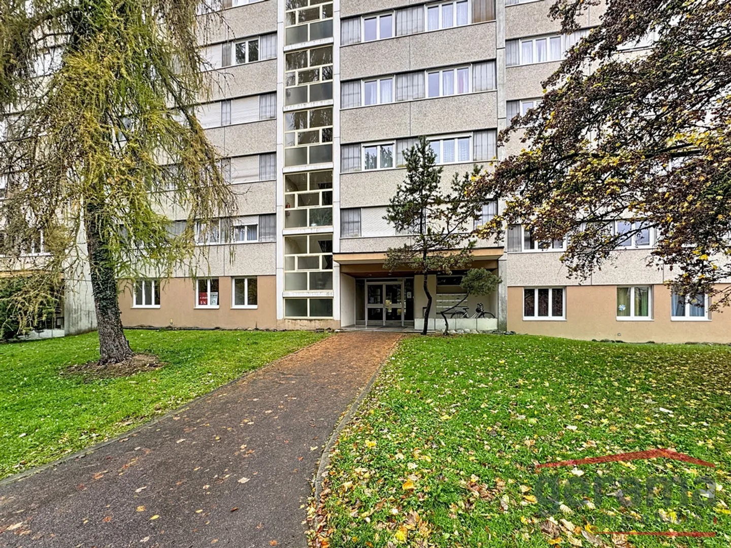 Schöne 5,5-Zimmer-Wohnung im Erdgeschoss in Fribourg - Foto 10 von 10