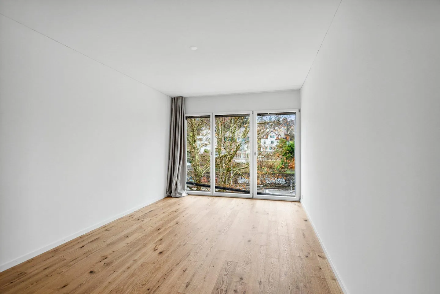 Your new home in a prime location in Küsnacht - Photo 1 of 6