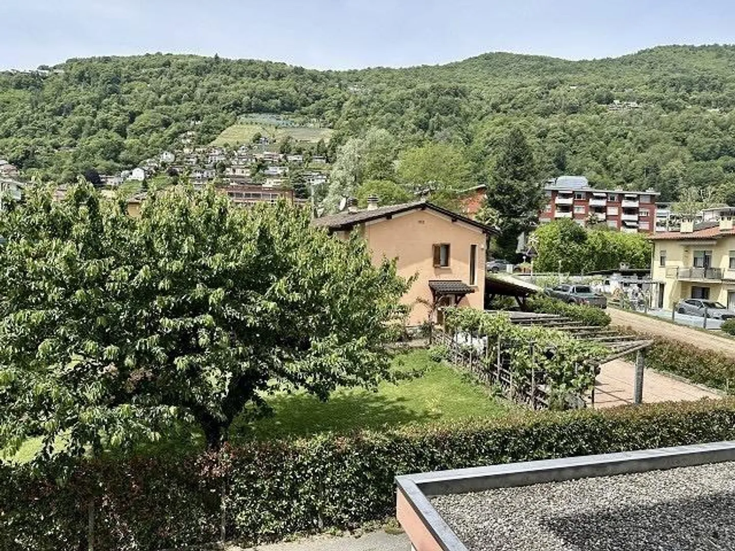 2-room apartment on the 1st floor very central, quiet, sunny with beautiful view - Photo 16 of 19
