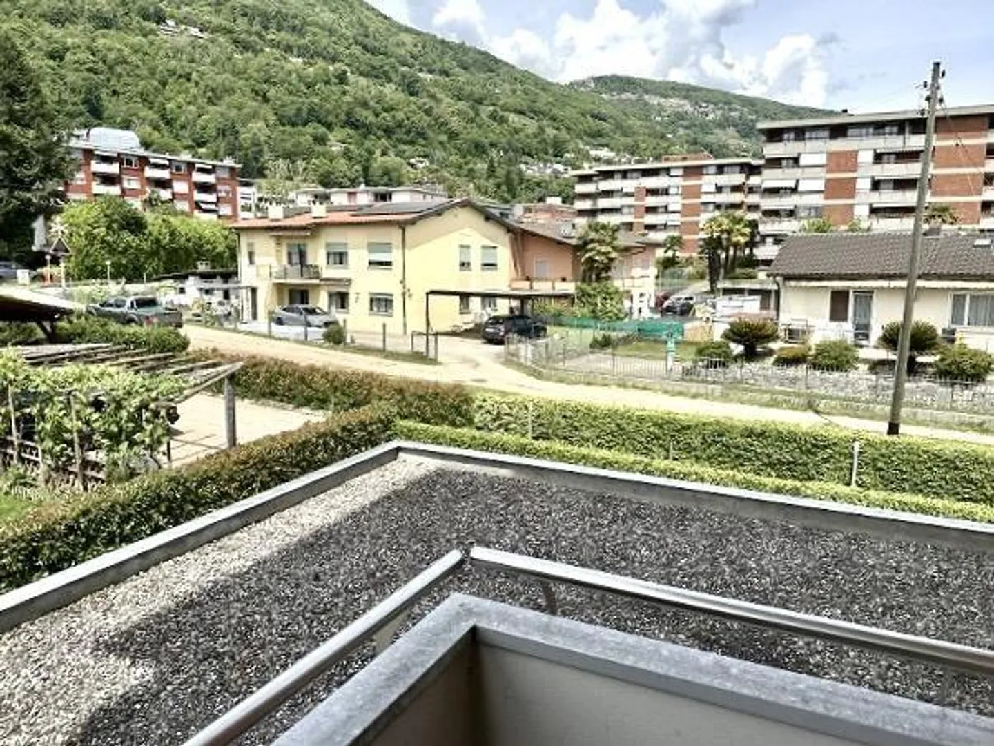 2-room apartment on the 1st floor very central, quiet, sunny with beautiful view - Photo 17 of 19