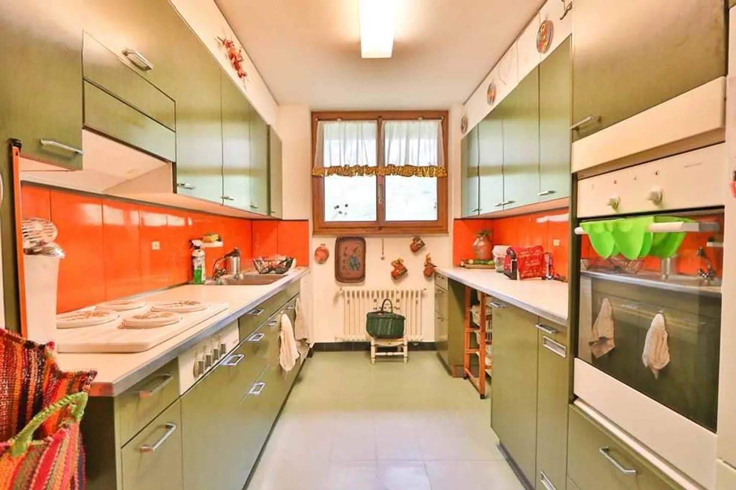 Casa bifamiliare con grande terrene edificabile in posizione isolata - Foto 10 di 19