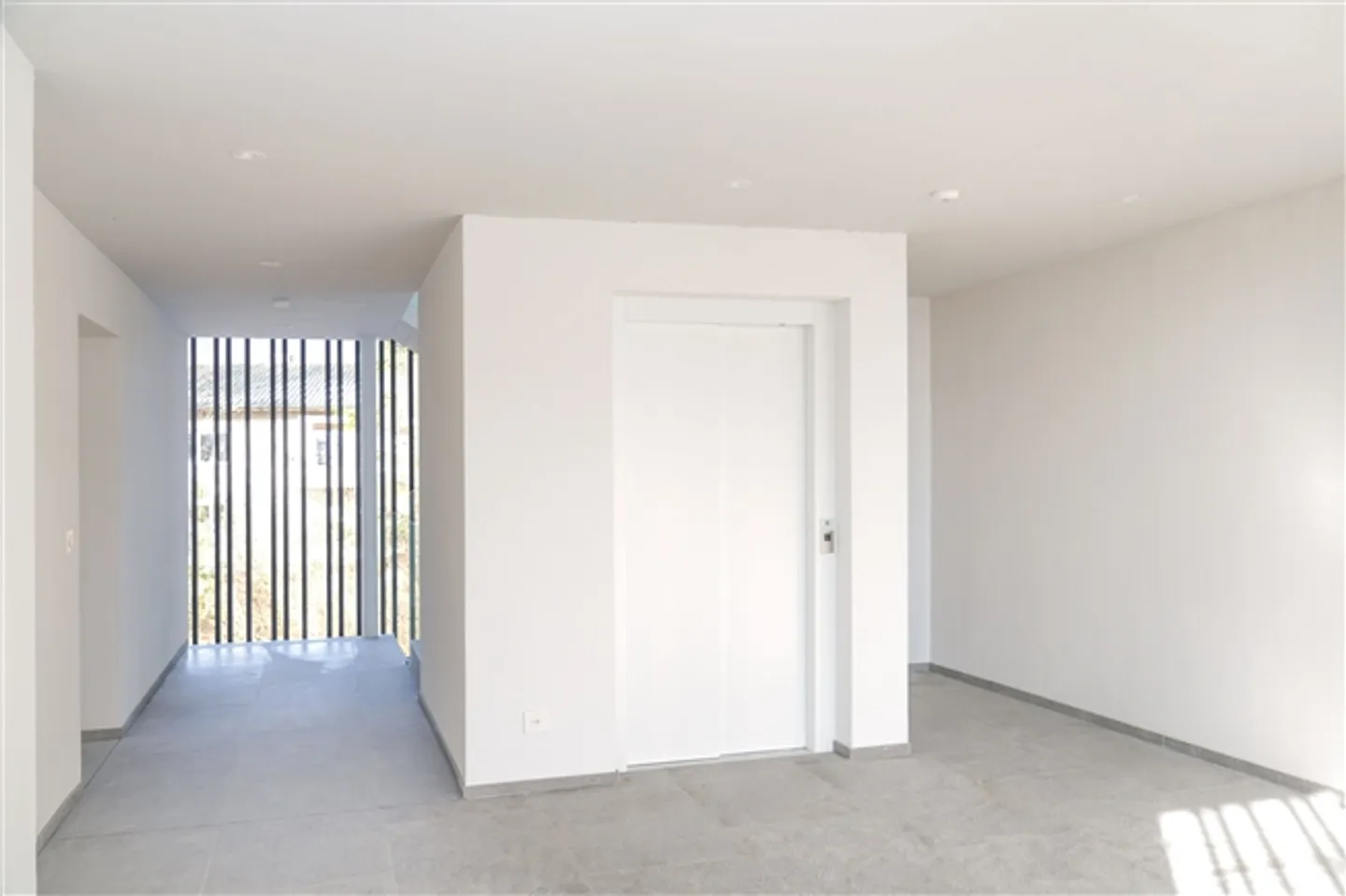 Appartement lumineux 2.5 pièces avec terrasse - Photo 11 sur 12