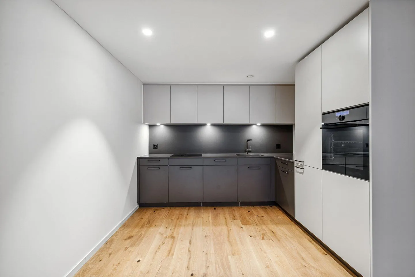 Your new home in a prime location in Küsnacht - Photo 2 of 6