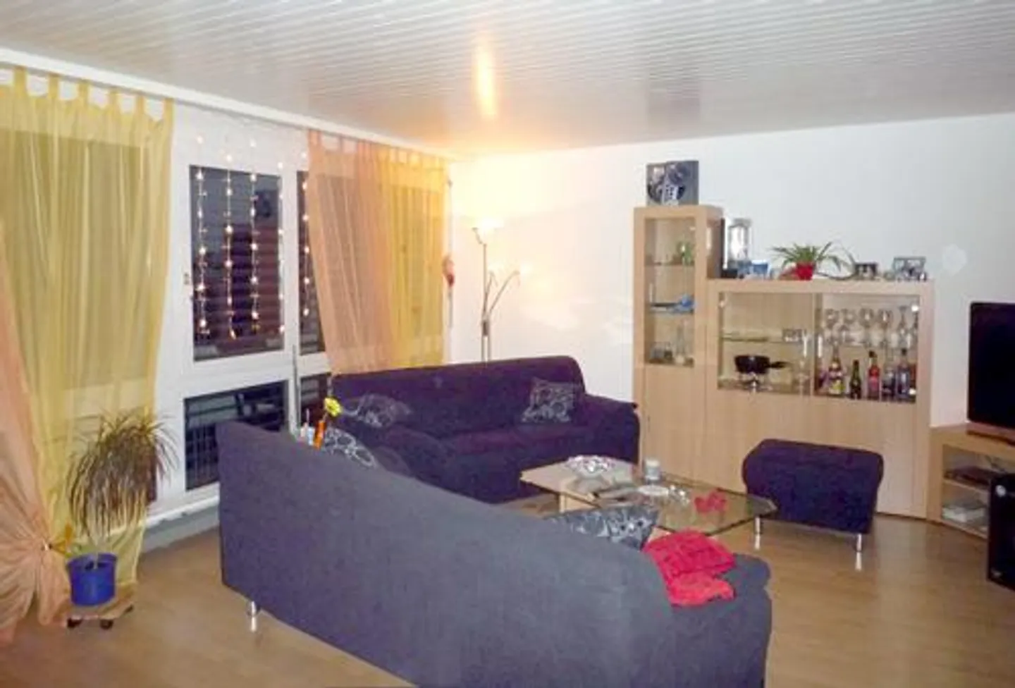 3.5 Room Apartment - Photo 3 of 5