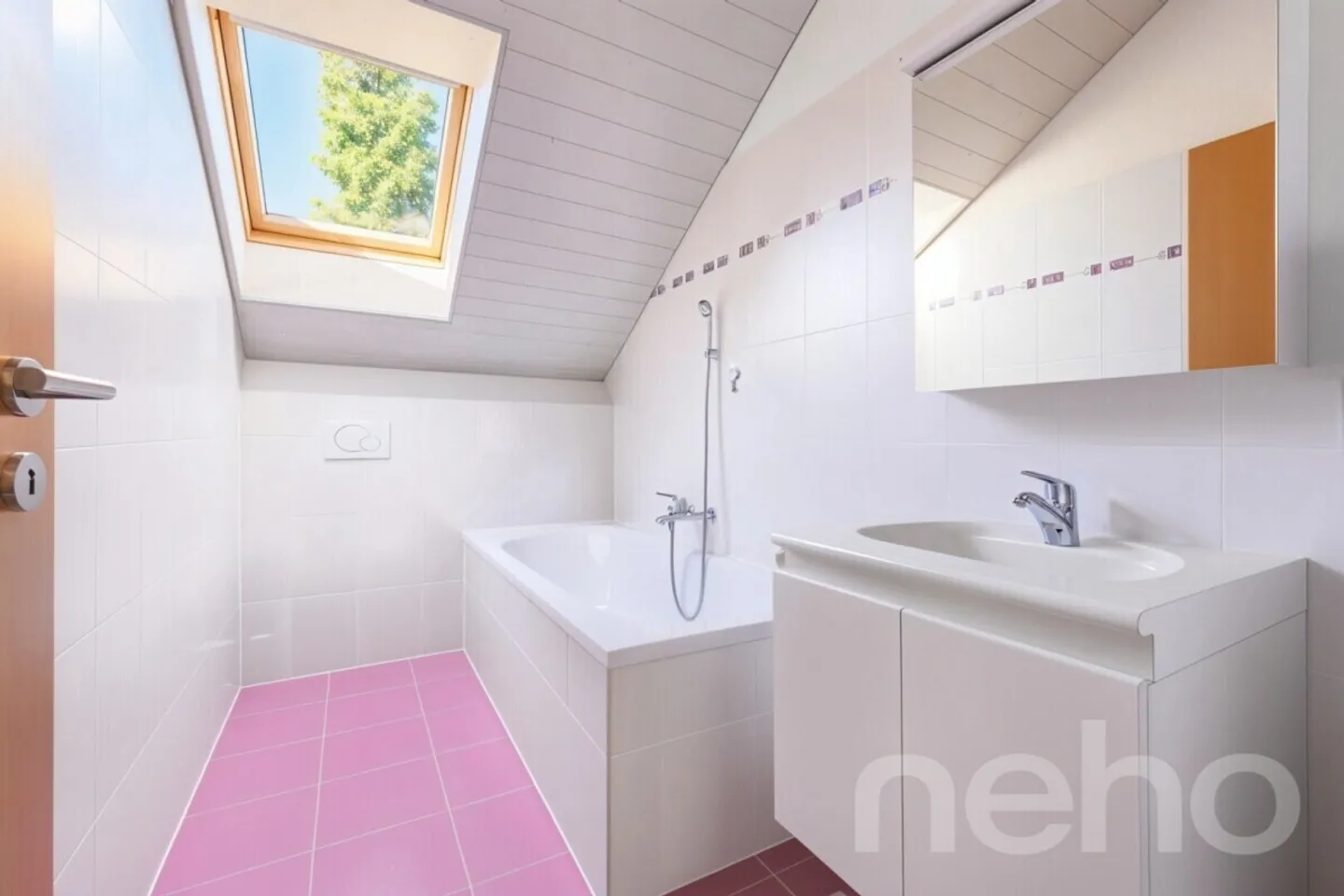 Casa Individuale Eccezionale Serenità, Giardino e Piscina - Foto 8 di 13
