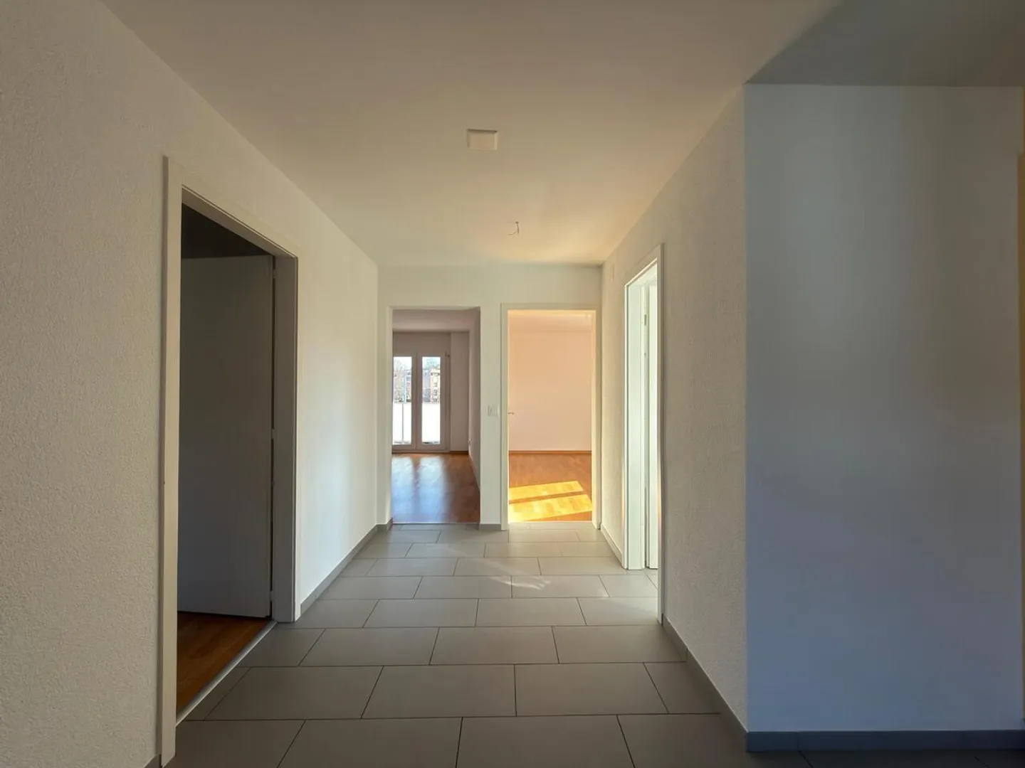 Appartamento di 3 stanze nel quartiere di Mâche - Foto 3 di 8