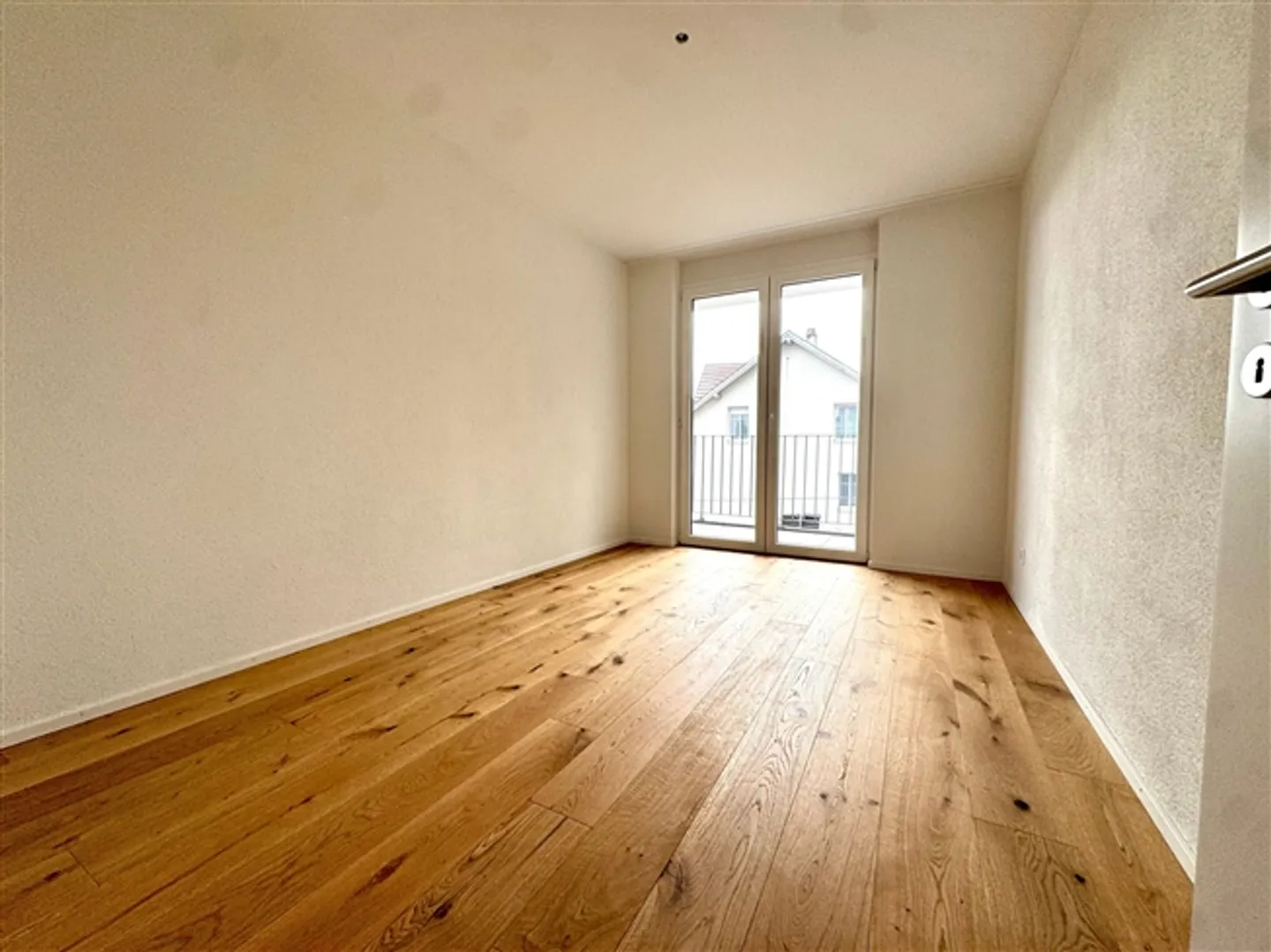 Neue 3.5-Zimmer-Wohnung mit Balkon - Foto 5 von 13