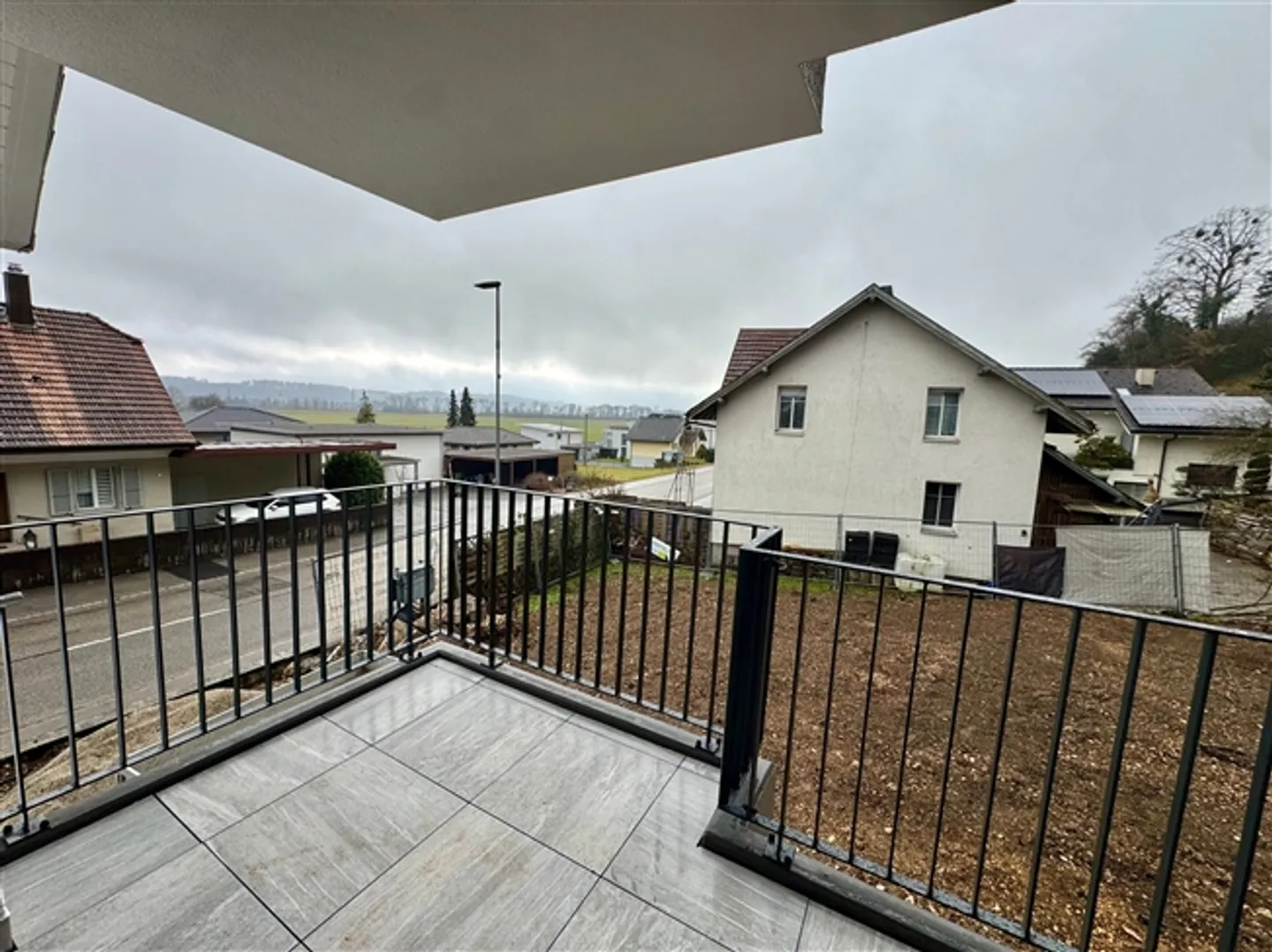 Neue 3.5-Zimmer-Wohnung mit Balkon - Foto 7 von 13