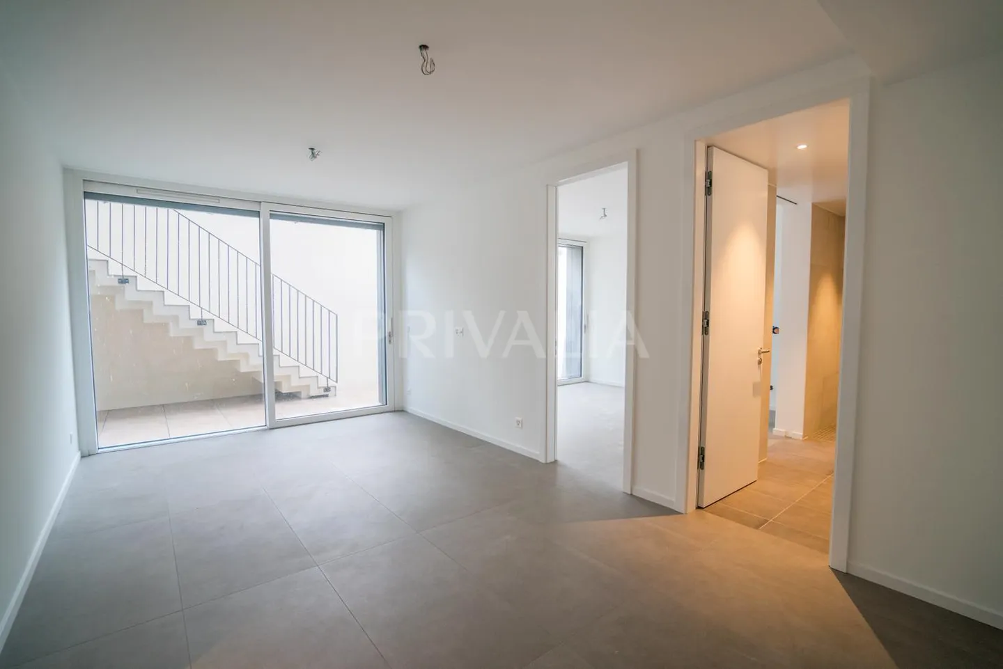 Splendida villa contemporanea progettata da un architetto in un'area residenziale di Chêne - Foto 7 di 10