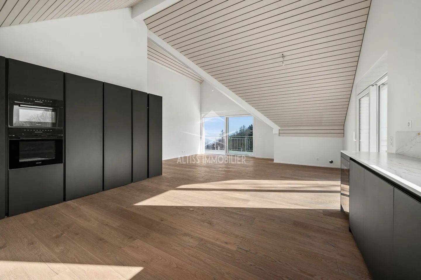 Superbo appartamento nuovo - Foto 5 di 13
