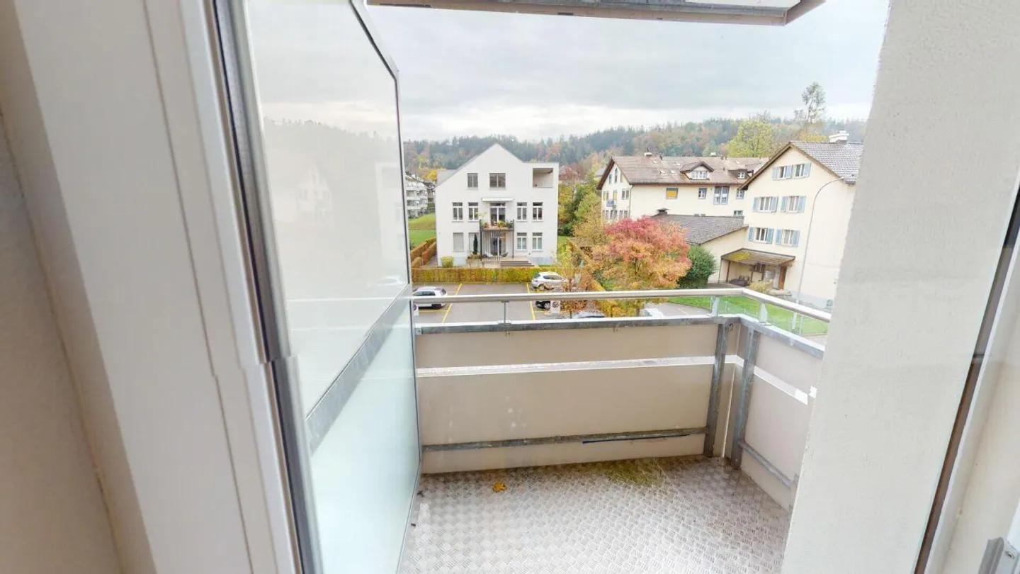 Modern Apartment in St. Gallen - Photo 6 of 7